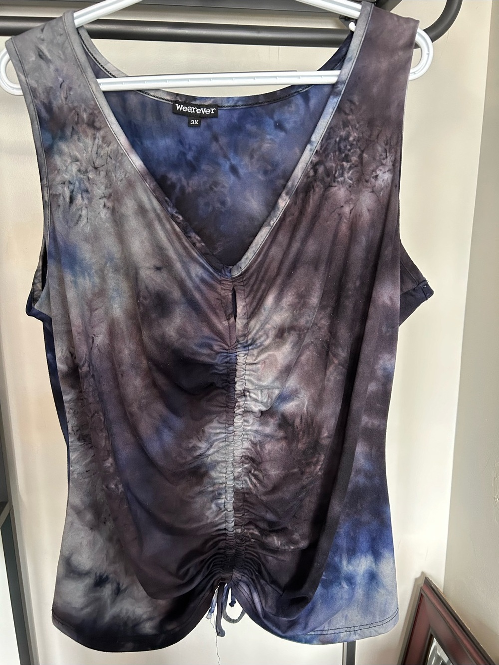 Wearever Women's Navy Tie-Dye Ruched V-Neck Tank Top